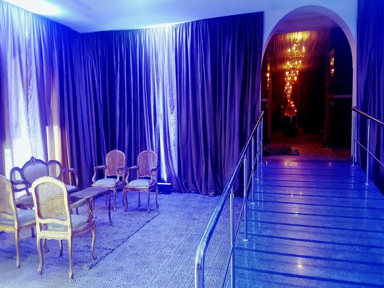 Hotel Tropical Manaus Bagian luar foto The interior of the National Theatre